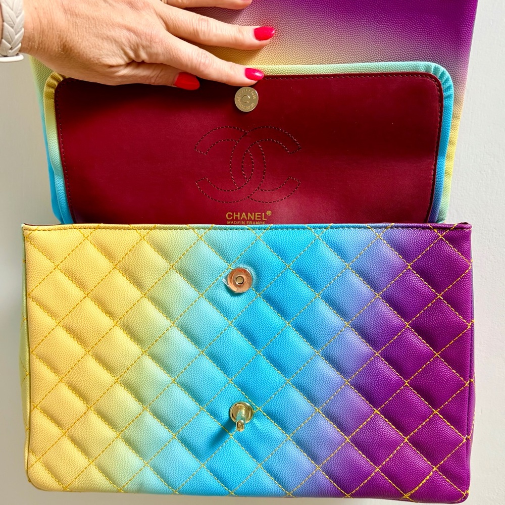 Gradient Quilted Shoulder Bag in Yellow Blue Purple - Designer Style - Picture 7 of 13